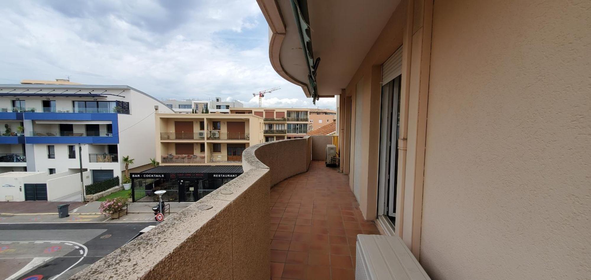 Rosa Baia Rare 110m2 , 3 Chambres, Vue Mer, 6 Pers Apartment *